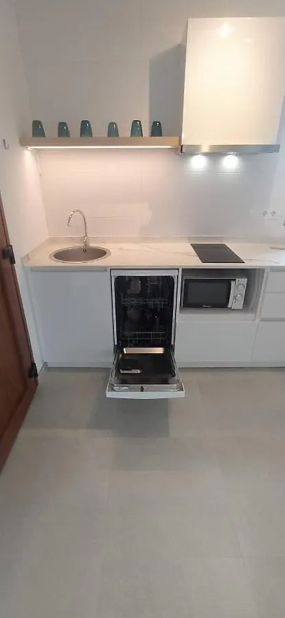 Apartamentos Villa Primera Cala Figuera  Spain