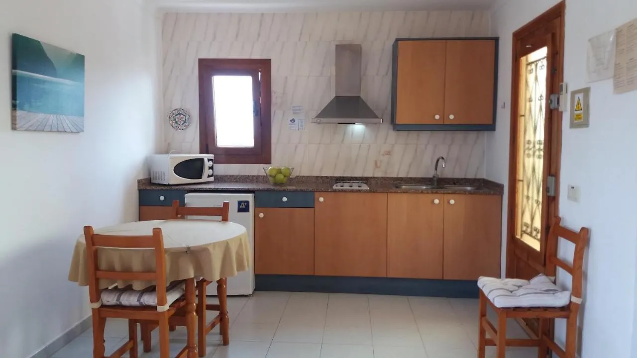 ** Aparthotel Apartamentos Villa Primera Cala Figuera  Spanien