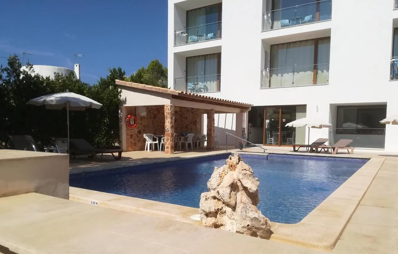 Apartamentos Villa Primera Cala Figuera  Aparthotel